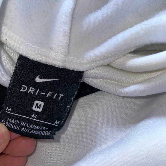 LOT of nike and under armour clothing - Picture 5 of 16